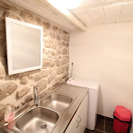 Maison De Caractere Avec Spa, Sauna, Et Terrasse Couverte A - Fr-1-742-558